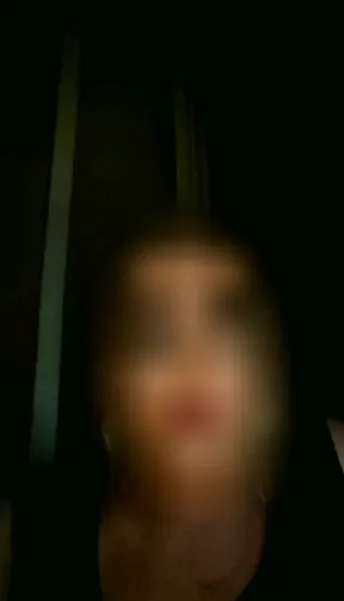 Alexandra, 34