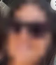 Amina, 40