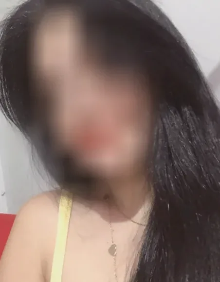 Christina, 36