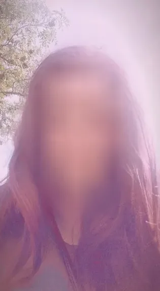 Clara, 29