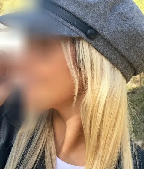 Elisabeth, 31