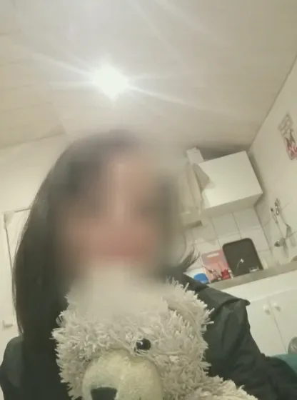 Lea, 37