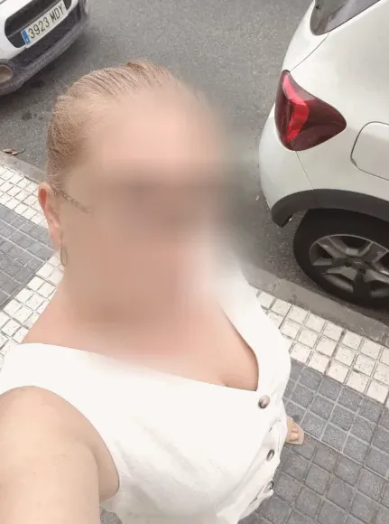 Lena, 38