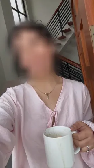 Martina, 30