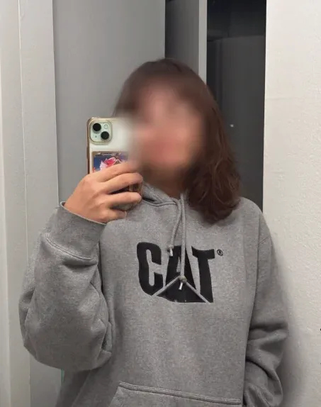 Ronja, 24
