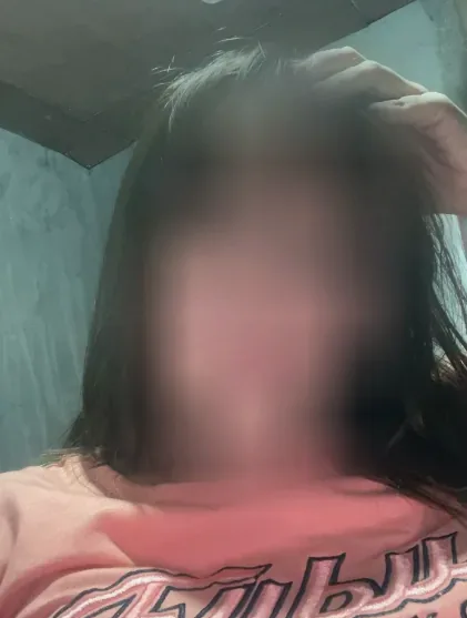 Sabrina, 34